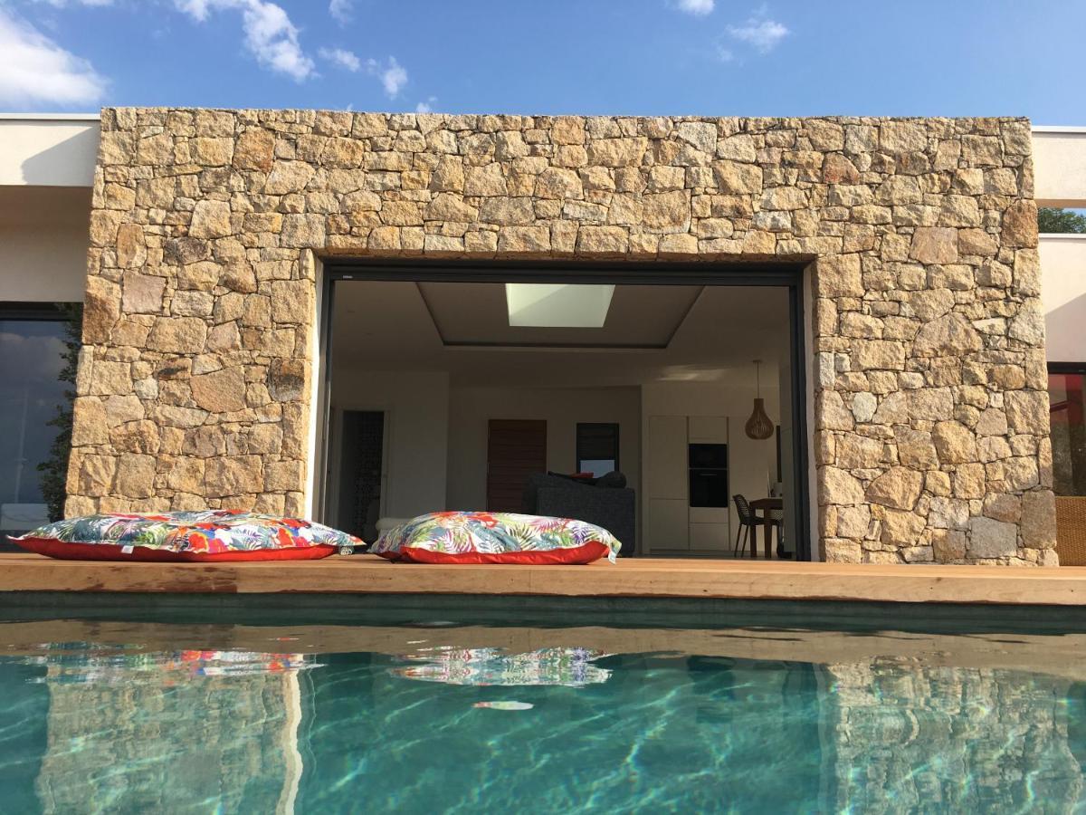 Villa Alandra Pietrosella ภายนอก รูปภาพ